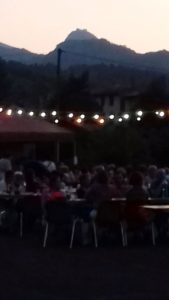 fougax; theatre de la terre; l'homme qui plantait des arbres; sylvie Koutsikides et franck plantey