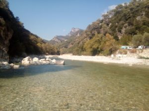 roulotte spectacles 2020 compagnie théâtre de la terre Ariège