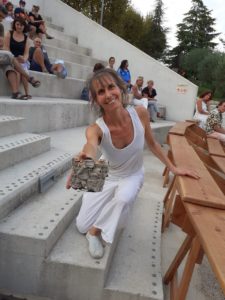 roulotte spectacles 2020 compagnie théâtre de la terre Ariège