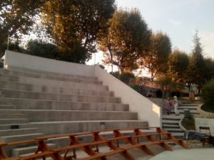 roulotte spectacles 2020 compagnie théâtre de la terre Ariège