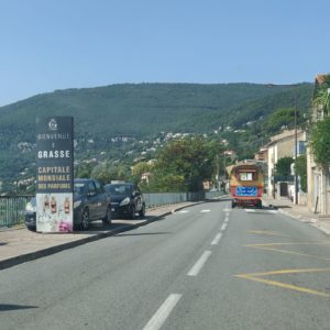 roulotte spectacles 2020 compagnie théâtre de la terre Ariège