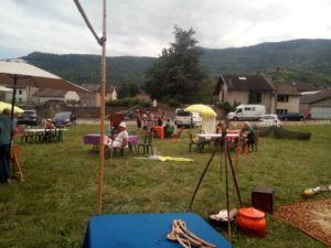 roulotte spectacles archipel; compagnie théâtre de la terre Ariège
