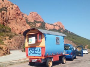 roulotte spectacles 2020 compagnie théâtre de la terre Ariège