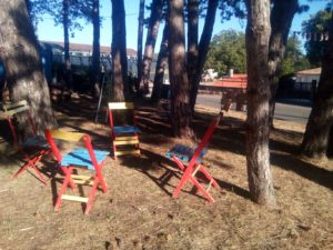 roulotte spectacles archipel; compagnie théâtre de la terre Ariège