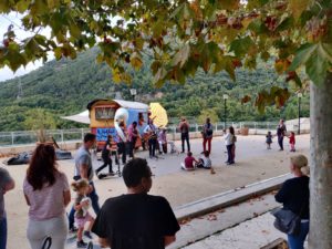 roulotte spectacles 2020 compagnie théâtre de la terre Ariège