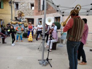 roulotte spectacles 2020 compagnie théâtre de la terre Ariège