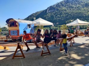 roulotte spectacles 2020 compagnie théâtre de la terre Ariège