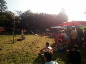 roulott'spectacles 2021 theatre de la terre. ariège alzen