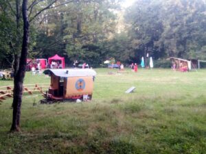 roulott'spectacles 2021 theatre de la terre roquefixade fond de la coste ariège