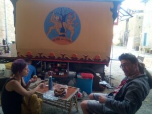 spectacle entre2mondes- cie théatre de la terre