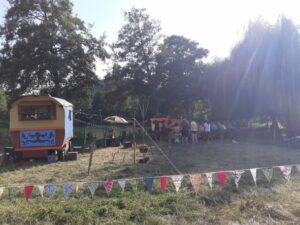 roulott'spectacles 2022 cie theatre de la terre. spectacles Ariège.