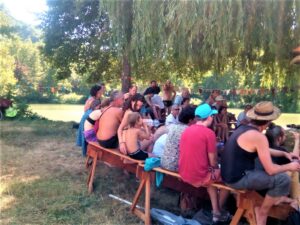 roulott'spectacles 2022 cie theatre de la terre. spectacles Ariège.