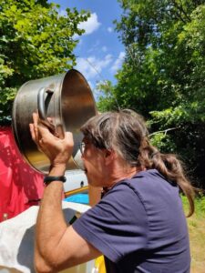 roulott'spectacles. Saint Lizier. cie théâtre de la terre. ariège