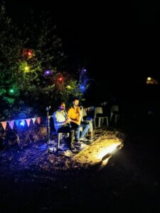 roulott'spectacles ; compagnie théâtre de la terre. Ariège. Montbel