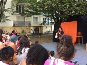 roulott'spectacles. compagnie theatre de la terre. Ariège. Pamiers le foulon.