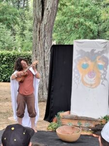 roulott'spectacles mutualisées. compagnie théâtre de la terre. Ariège