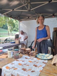 roulott'spectacles mutualisées 2025. compagnie théâtre de la terre. Ariège . Puivert