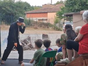 Cenne Monesties -Roulott'spectacles - Théâtre de la terre - Aude