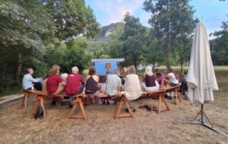 compagnie théâtre de la terre . roulott'spectacles . Ariege . étape Laitière